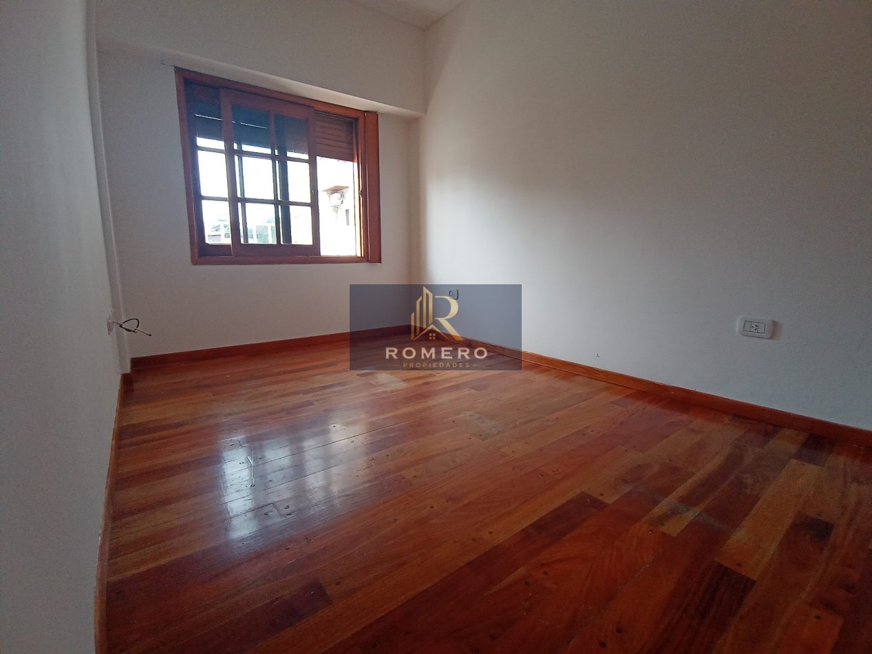 ALQUILER DEPARTAMENTO 3 AMBIENTES CON COCHERA CUBIERTA WILDE CENTRO